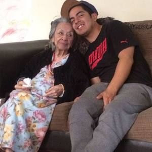 Meet your Posher, Ulises